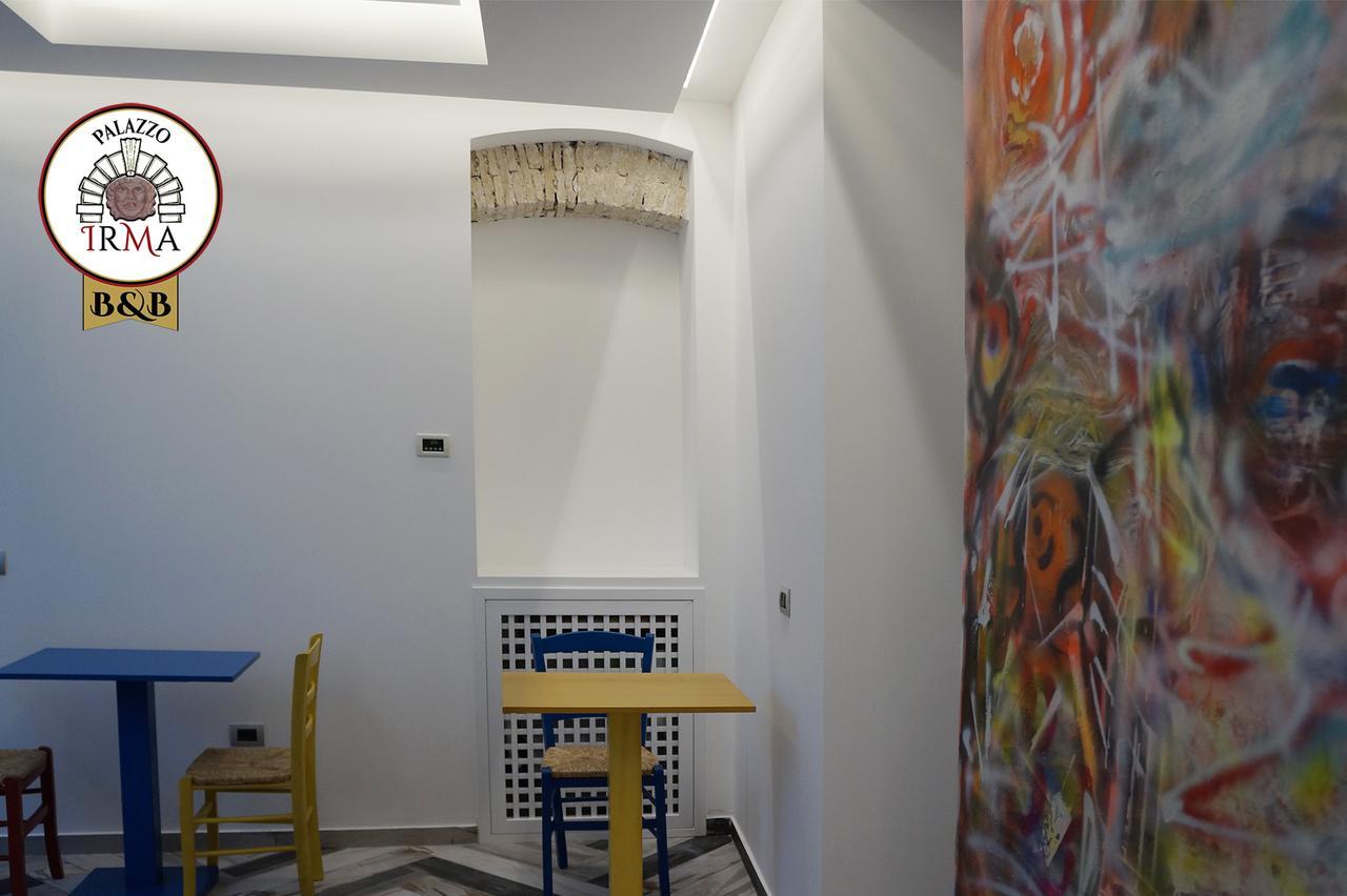 Palazzo Irma - Hotel - B&B Luxury วีโบ วาเลนเซีย ภายนอก รูปภาพ