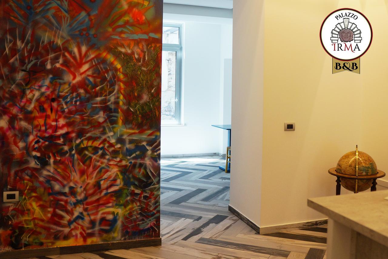 Palazzo Irma - Hotel - B&B Luxury วีโบ วาเลนเซีย ภายนอก รูปภาพ