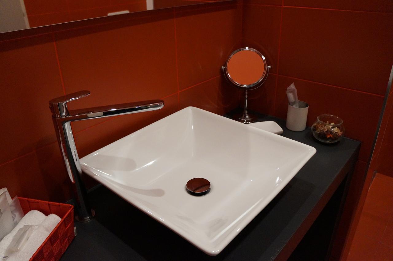 Palazzo Irma - Hotel - B&B Luxury วีโบ วาเลนเซีย ภายนอก รูปภาพ
